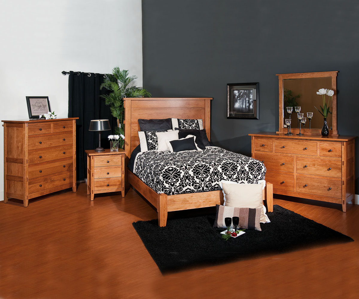 Bungalow Dresser - Image 3