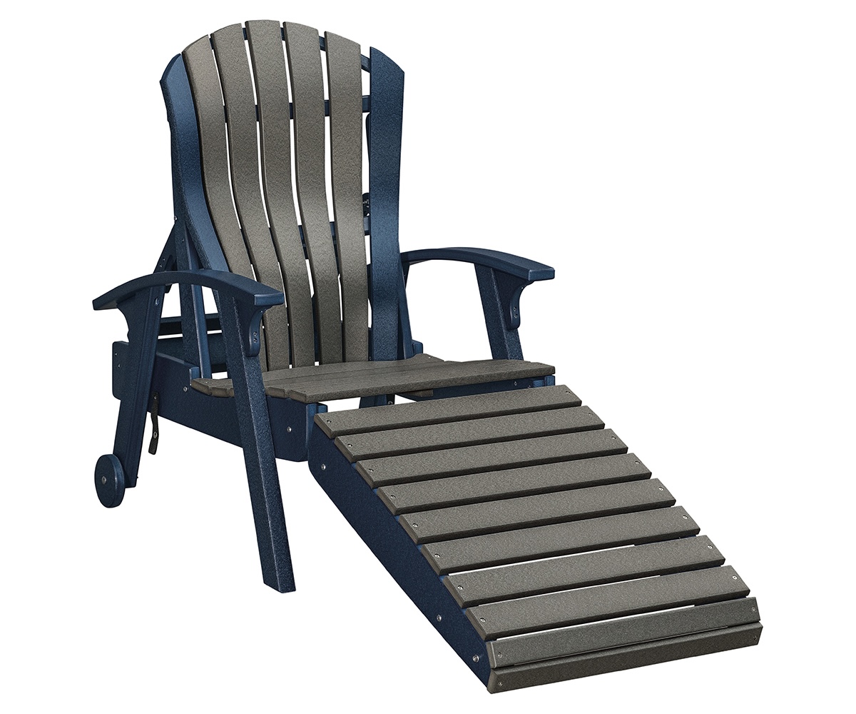 Lounge With Folding Footrest